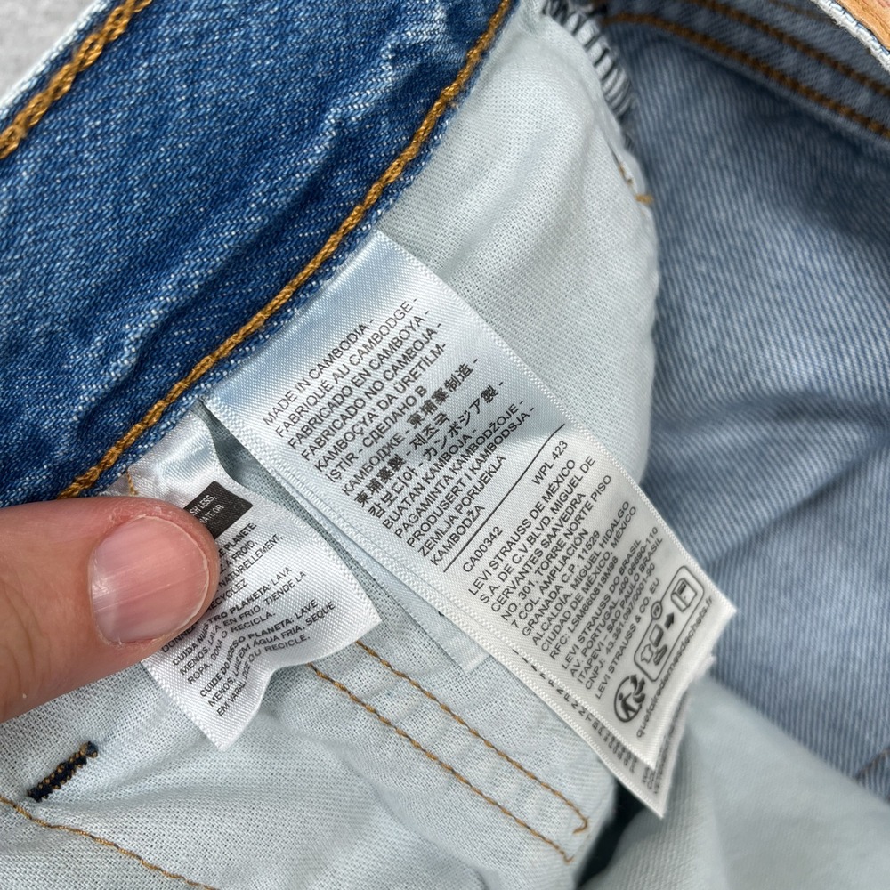 Levi's Jeans Mens 32x34 (33x32) Blue Light Wash 565 Loose Straight Leg Fit Denim - Picture 13 of 15